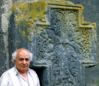 Нахиджеван и его памятники в книгах Аргама Айвазяна