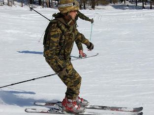На российской военной базе в Армении определены чемпионы лыжной гонки