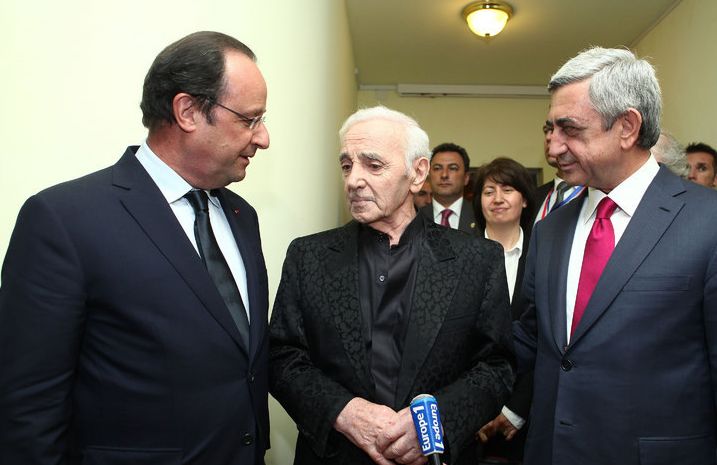 Президенты Армении и Франции присутствовали на юбилейном концерте 90-летия Шарля Азнавура