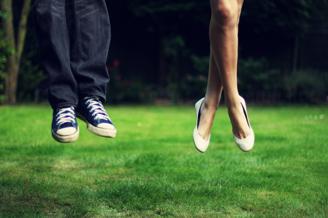 Страны ТС могут запретить кеды и высокий каблук