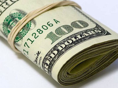 Курс доллара в Армении продолжает повышаться