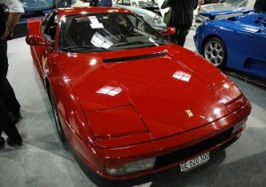 Ferrari Алена Делона выставлена на торги во Франции