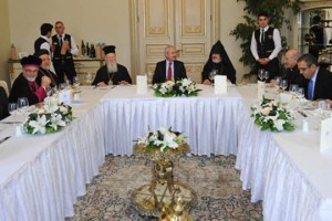 Лидер НРП Турции встретился с духовными лидерами армян, греков и ассирийцев