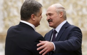 Видео диалога Порошенко и Лукашенко: «Он затеял грязную игру»