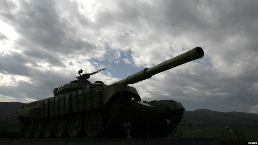 Кремль обеспокоен боями в Карабахе
