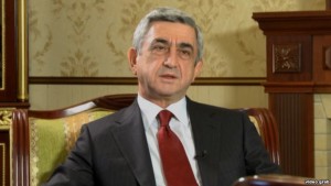 Президент Армении поздравил Хасана Роухани
