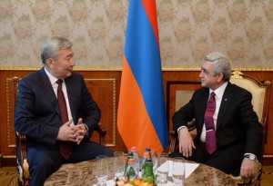 Саргсян принял завершающего дипломатическую миссию посла Казахстана
