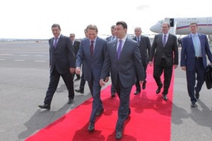 Председатель Госдумы России прибыл в Армению