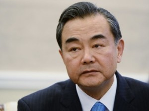 Глава МИД Китая летит в Лозанну с предложением по иранской ядерной программе