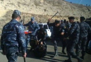 В Карабахе уволят 10 полицейских из-за инцидента в Бердзоре
