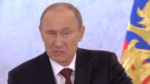 Путин поддерживает создание соцсети для трудовых мигрантов