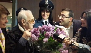 Шарль Азнавур прибыл в Армению