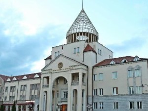 Парламент Арцаха принял заявление в связи с 100-летием Геноцида армян