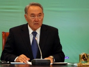 Назарбаев: Россия выстоит в условиях санкций