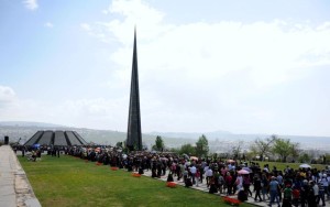 Армянский народ вспоминает жертв Геноцида в Османской империи