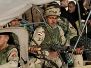 Пять военнослужащих погибли и трое ранены при подрыве БТР в Египте