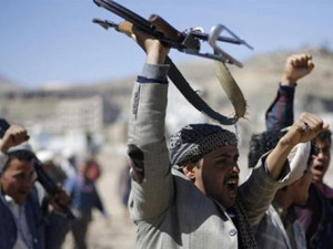 Хуситы покинули президентский дворец на юге Йемена после авиаударов коалиции