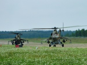 Летчики российской базы в Армении начали облет вертолетов