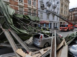 Девять человек погибли в результате урагана а в Германии