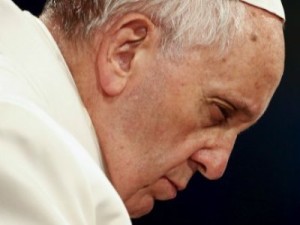 Итальянский депутат призвал дистанцироваться от обвинений Турции против Папы
