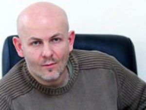 В Киеве убит известный журналист Олесь Бузина