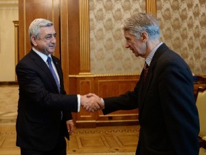 Президент Армении окажет содействие в публикации произведений Арама Хачатуряна