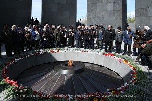 Члены «Союза ветеранов ВОВ» посетили мемориальный комплекс Цицернакаберда