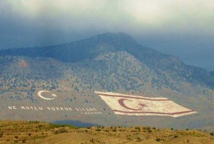 Турецкие оккупанты Кипра осудили закон о криминализации отрицания Геноцида армян