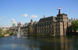 Парламент Нидерландов принял решение относительно Геноцида армян