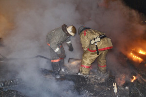 В Башкирии неизвестный зарезал пять человек и сжег квартиру