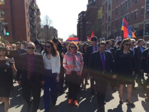 Тысячи жителей Монреаля провели марш в столетнюю годовщину Геноцида армян