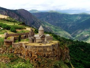 «Business Insider» включил Татевский монастырь в список 16 скрытых жемчужин