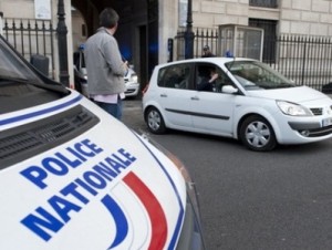 Во Франции участник свадебного кортежа застрелил девушку