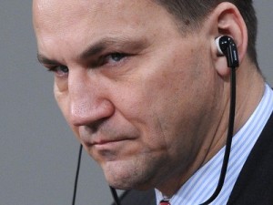 Спикер сейма Польши официально ушел в отставку после скандала с аудиозаписями