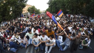 Армяне США выразили солидарность с протестующими в Ереване