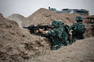 Азербайджан обстрелял карабахские позиции из минометов и гранатометов