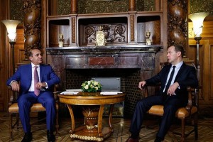 Премьеры Армении и России обратились к внутриполитическим развитиям в Армении