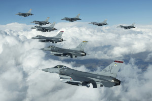Первая партия F-16 прибыла в Ирак из США