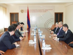 Министры Армении и Ирака обсудили расширение экономического взаимодействия