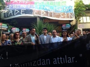 В Турции прошло шествие с требованием возвратить армянам здание детдома