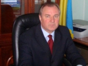 Порошенко освободил Ивана Кухту с должности посла Украины в Армении