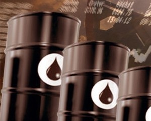 Цены на нефть снижаются на ожиданиях статистики по запасам в США