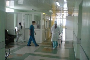ЧП в больнице «Малатия»: пациент внезапно вышел из комы, напал на врачей и разбил аппаратуру