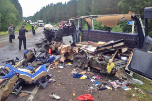 Красноярский край: 11 человек погибли при столкновении автобусов