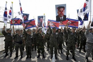США приостановили учения с Южной Кореей