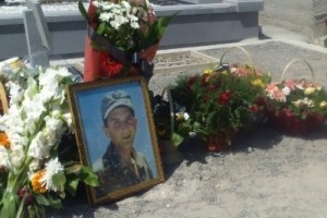 Карен Ованнисян похоронен с воинскими почестями