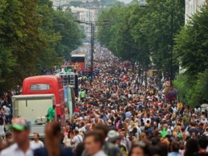Около сотни человек арестованы в первый день карнавала в Лондоне
