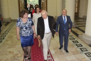 Станет ли вице-председатель парламента Армении гражданкой России?