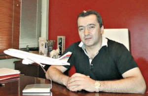 Супруга владельца Air Armenia требует обеспечить безопасность мужа