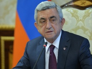 Президент Армении поздравил поэта и литературоведа Генриха Эдояна с 75-летием